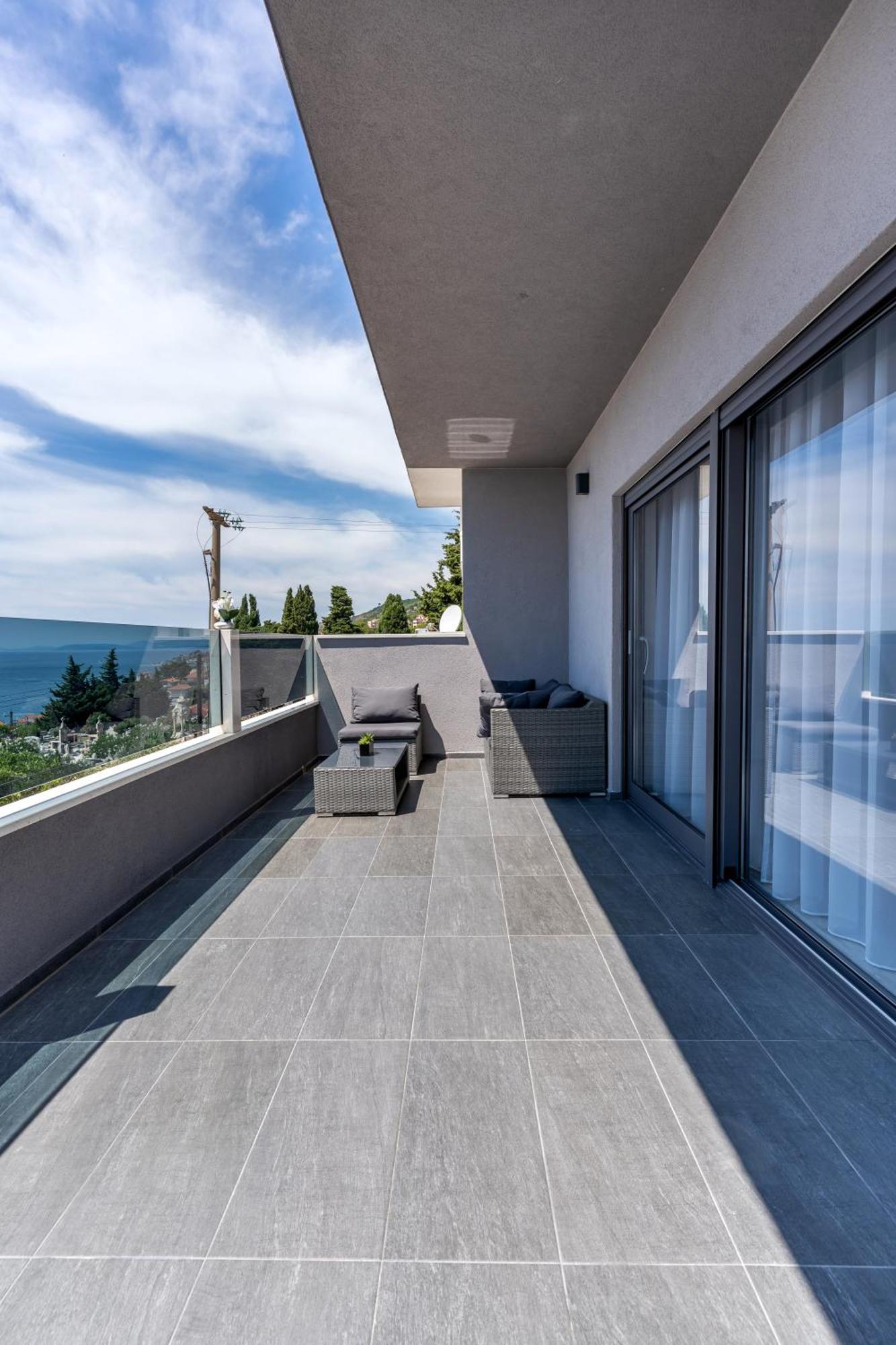 Luxury Apartment Lorena - Private Heated Pool - Jesenice (Split-Dalmatia) Exterior foto