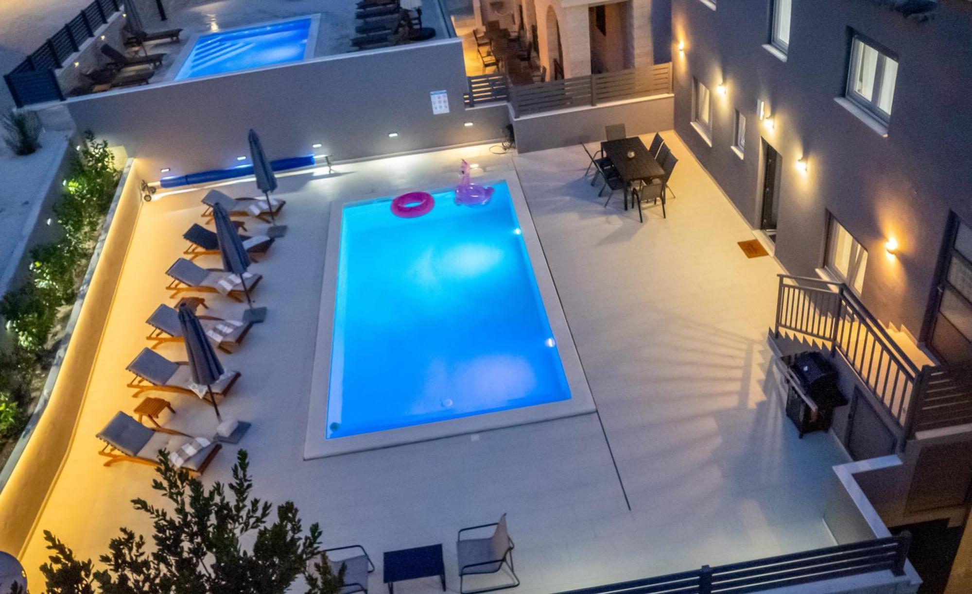Luxury Apartment Lorena - Private Heated Pool - Jesenice (Split-Dalmatia) Exterior foto